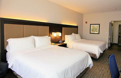 Holiday Inn Express Hotel & Suites Ashland