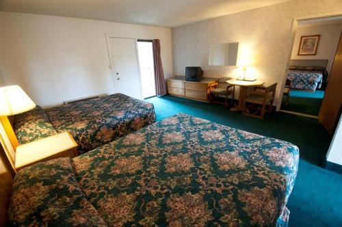 Motel Cedarwood Inn