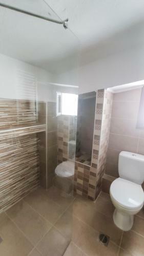 Nikiti Beach House, 2 Mins To The Sea