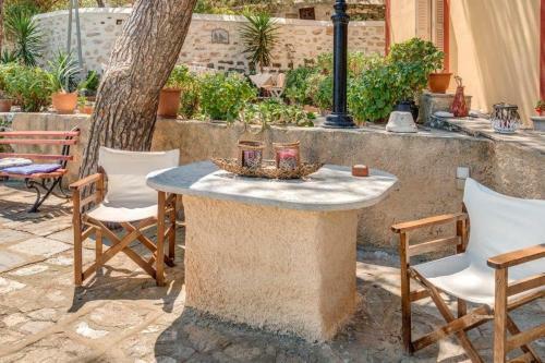 Villa Mansion Elina-parakopi-syros