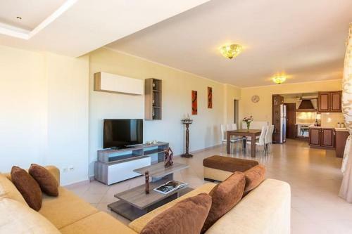 Meli Apartment, In Panormo With Sea Views!