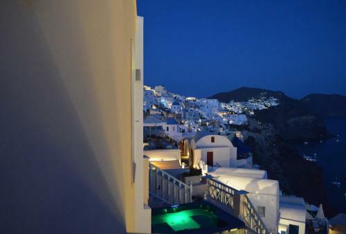 Villa Sole D'oro Sunset & Caldera View Grand Suite