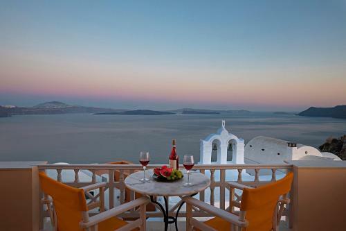 Villa Sole D'oro Sunset & Caldera View Grand Suite