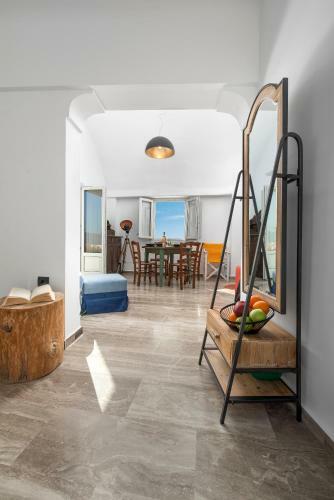 Villa Sole D'oro Sunset & Caldera View Grand Suite