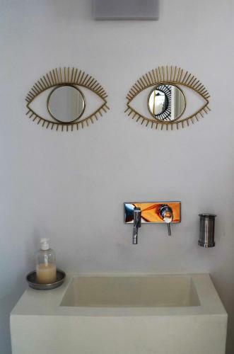 The Hedonist Square Cycladic House With Sea View