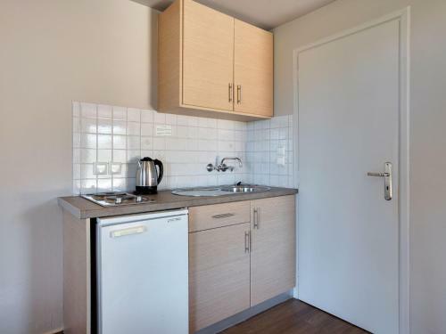 Classy Apartment In Lesvos Island With Swimming Pool