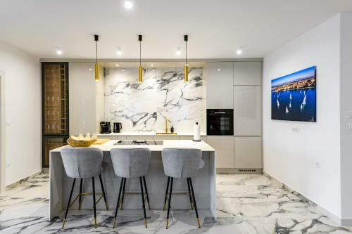 Apartamento Luxury Penthouse Marina - Suko?an