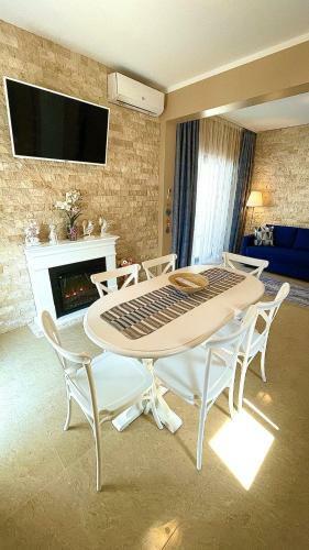 Apartament Alexandru Neptun Private Suites