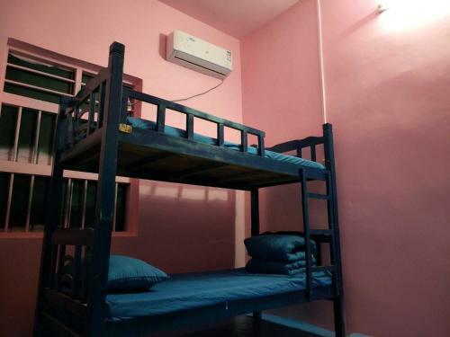 Hostal Wan Ning Xiao Gang Guest House