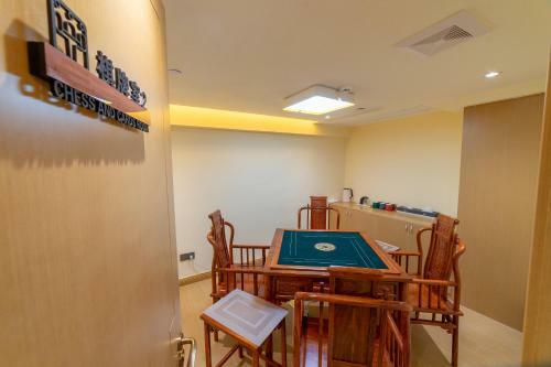 Alamona Hotel & Apartments