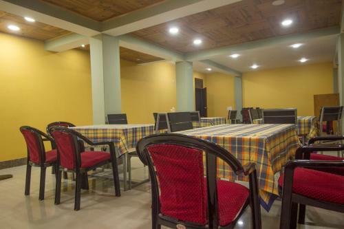 Oyo 28589 Hotel Valley View