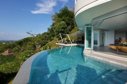 Villa Beyond-namaste 15 Bedroom Fully Staffed Seaview Villa