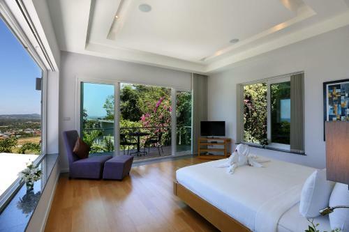Villa Beyond-namaste 15 Bedroom Fully Staffed Seaview Villa