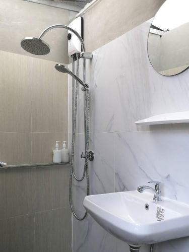 Albergue Room79