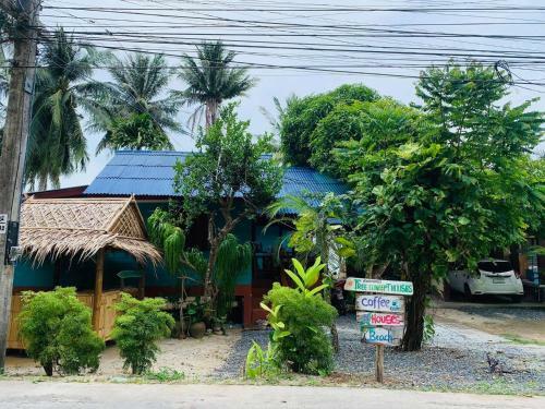 Hostal Free Concept Beach Resort