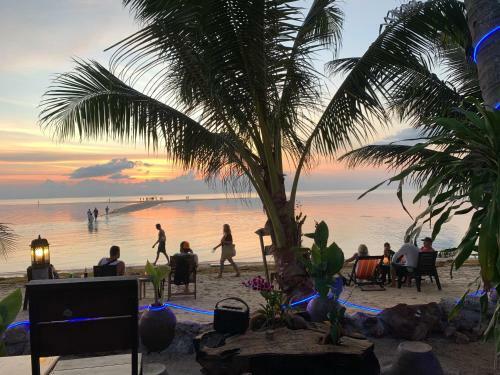Hostal Free Concept Beach Resort