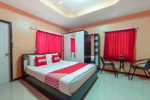 Hotel Vaccinated Staff - Oyo 1166 Train Way Resort