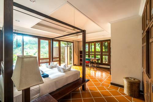 Villas In Nakatani Village By Lofty
