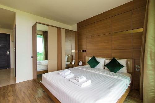 Oceana Sea View Apartments - Kamala Beach