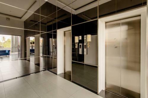 Apartamento The Aristo 2 Condo Surin Beach