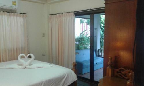Hostal Niracha Chaweng House