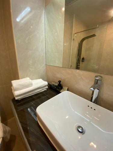 Hotel The Canale Samui Resort - Sha Extra Plus