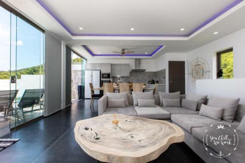Azur Luxurious Villa 4 Br Ocean View