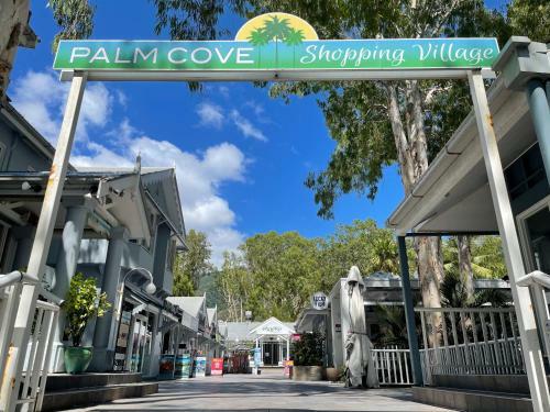 Sweet Creek Cottage, Palm Cove