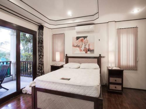 3 Bedroom Seafront Villa With Bay View Koh Phangan