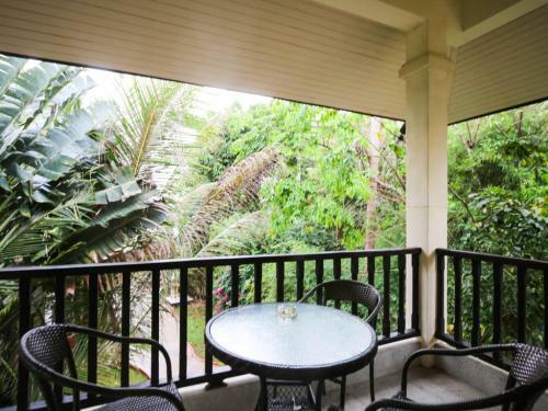 3 Bedroom Seafront Villa With Bay View Koh Phangan
