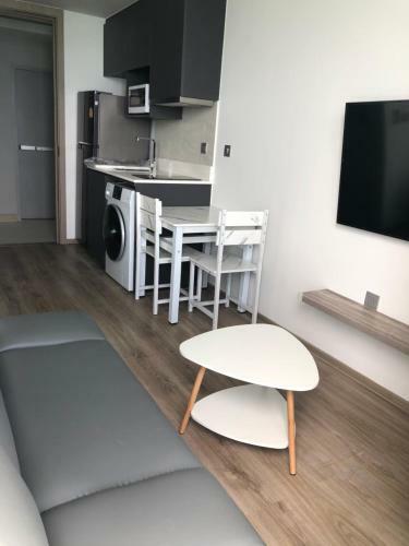Apartamento Andromeda Seaview Condo Near Beach