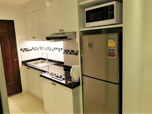 View Talay 1 - 11th Floor Studio Condo With Fantastic Views