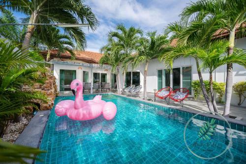 Majestic Residence Pool Villa 4 Bedrooms Private Beach