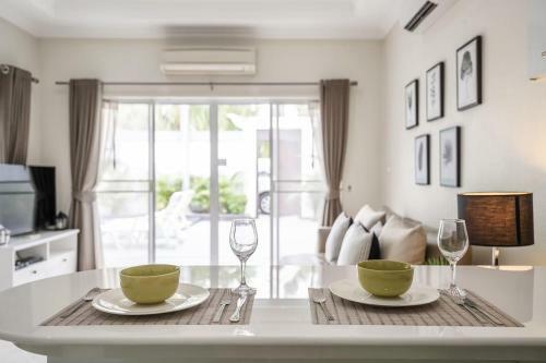 Majestic Residence Pool Villas Private Beach Pattaya