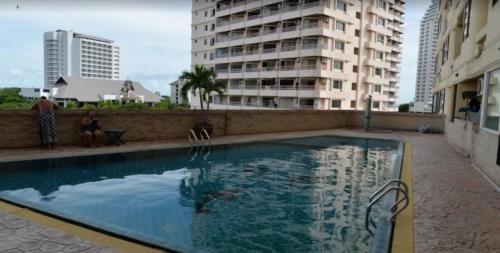 Thep Thip Mansion F5 R5003