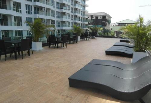 The Cliff Condominium Floor 10th Number 1007