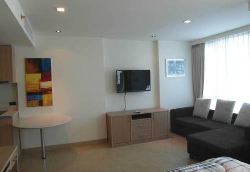 The Cliff Condominium Floor 10th Number 1007