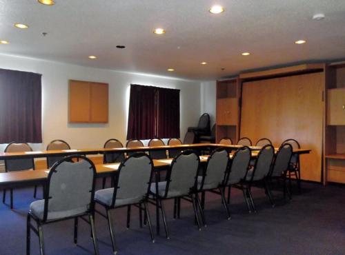 Hotel Country Hearth Inn & Suites - Mexico