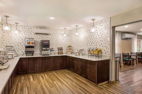 Hotel Comfort Inn & Suites Tualatin