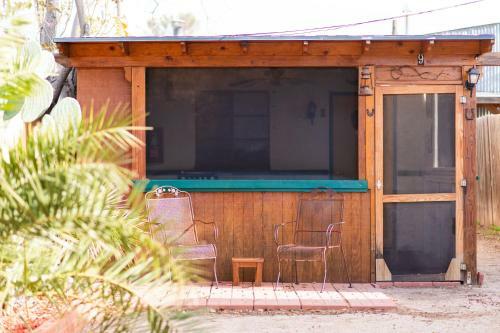 Larian Motel