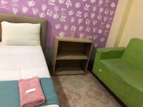 Hotel Oyo 1146 Paris In Bangkok