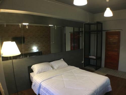 Hostal Popcorn House Ratchada