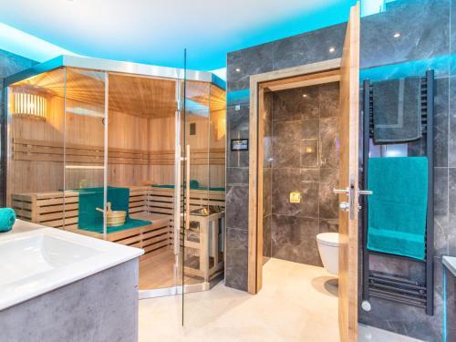 Modern Apartment In Viehhofen With Sauna