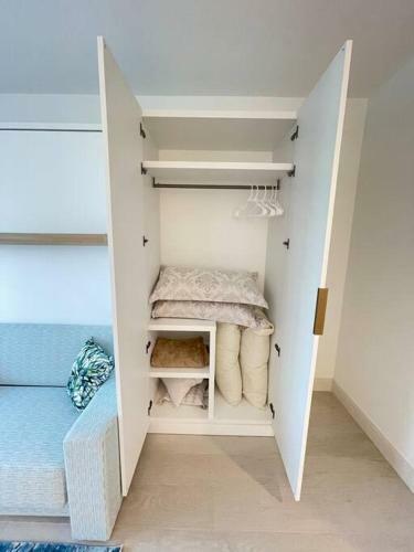 Apartamento Studio King Suite 10 Mins From The Beach