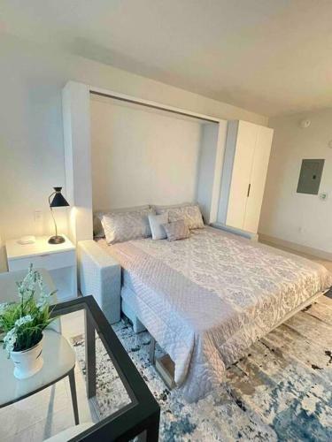 Apartamento Studio King Suite 10 Mins From The Beach