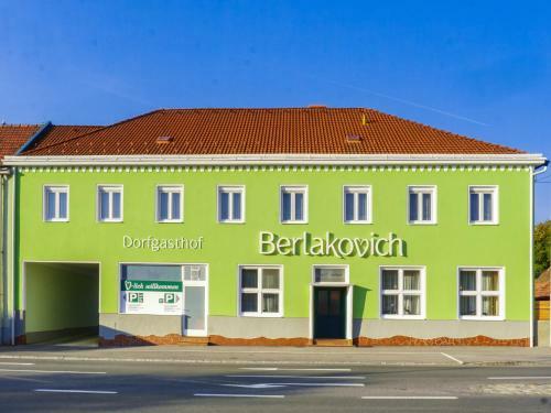 Hotel Dorfgasthof Berlakovich