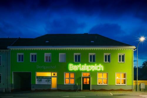 Hotel Dorfgasthof Berlakovich