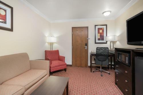 Motel Americinn Hotel & Suites Johnston