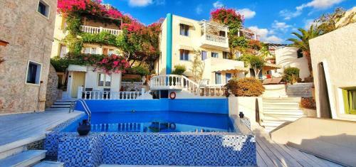 Hostal Room In Studio - Crete Island Suite Collection Adults