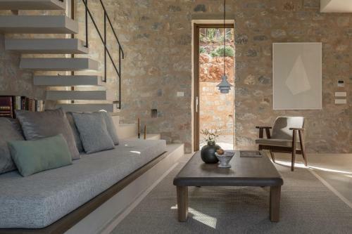 Monolithoi Villas